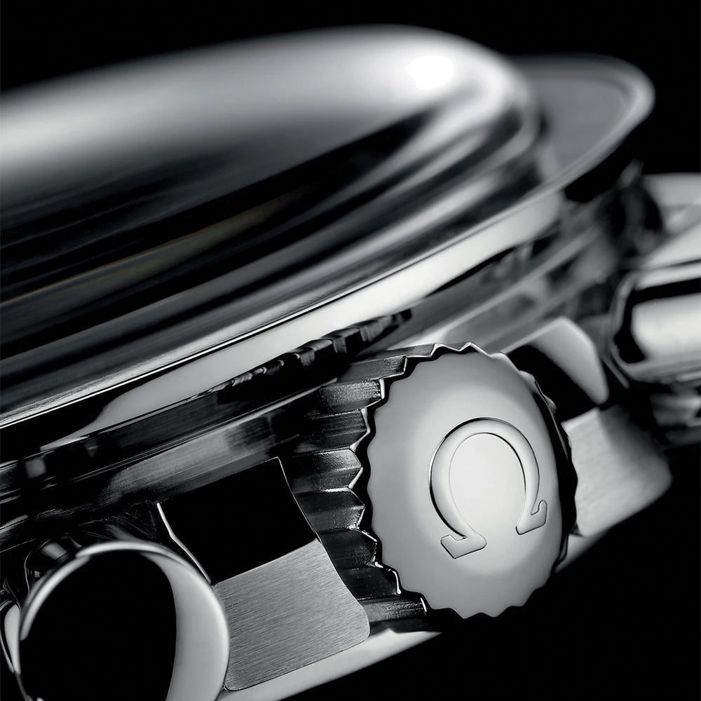 Speedmaster Moonwatch Professional Hesalite 42mm - Black on Bracelet